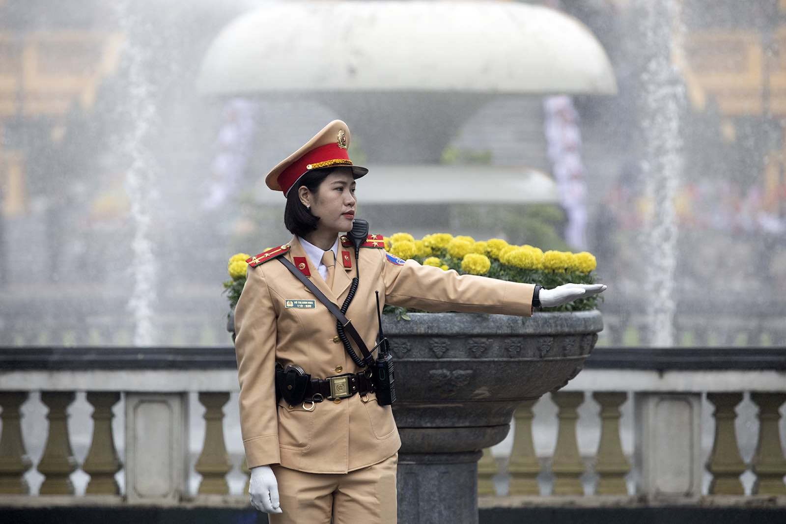 female cop