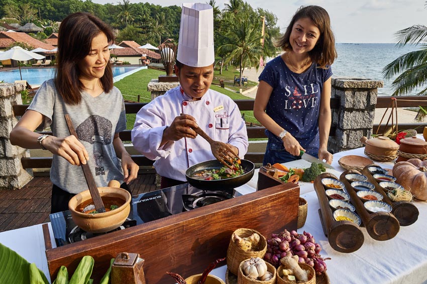 Chen- Sea-Chef-Cooking-Class
