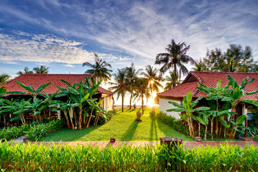 Chen-Sea-Sea-View-Villa-Exterior