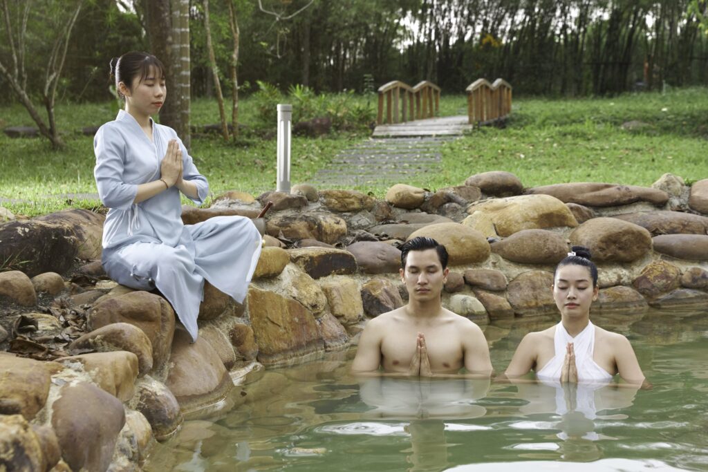 natural-hot-mineral-water-alba-wellness