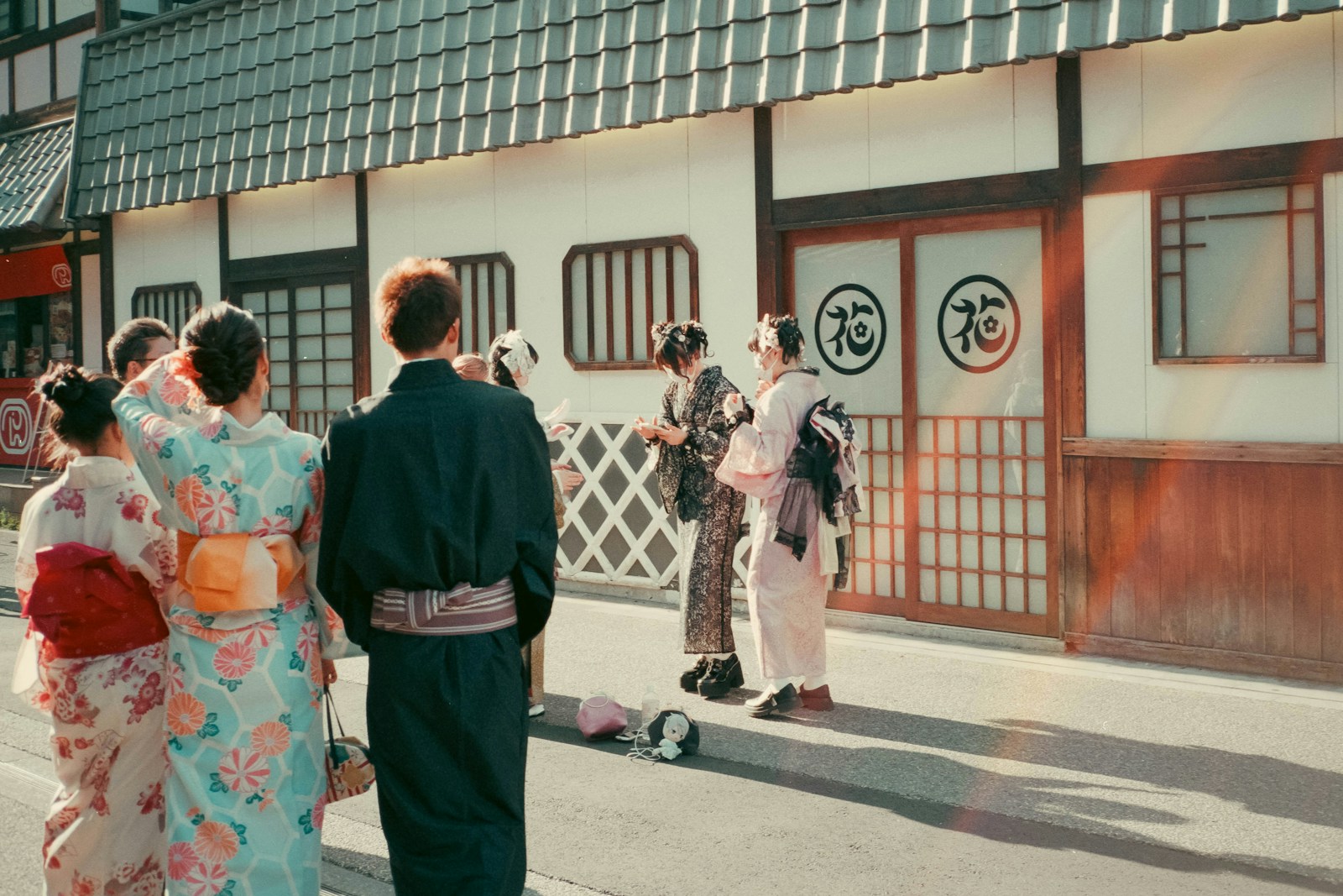 Traditional Kimono Rental Experience- luxperia