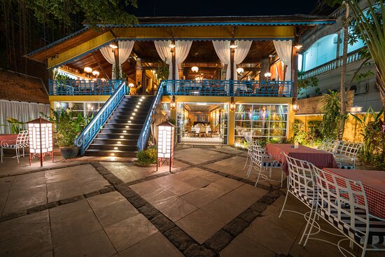 Cafe Indochine - Luxperia