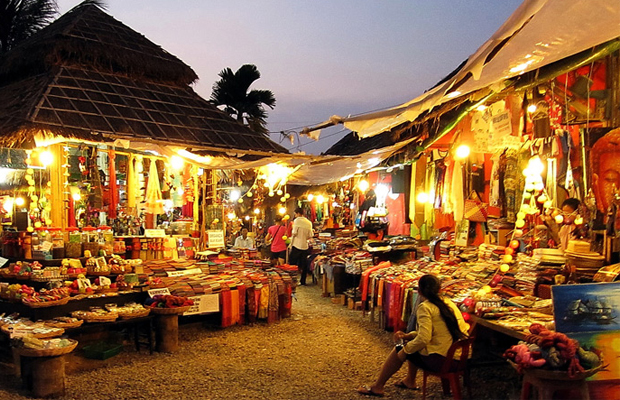 Siemreap-Angkor-Night-Market-luxperia
