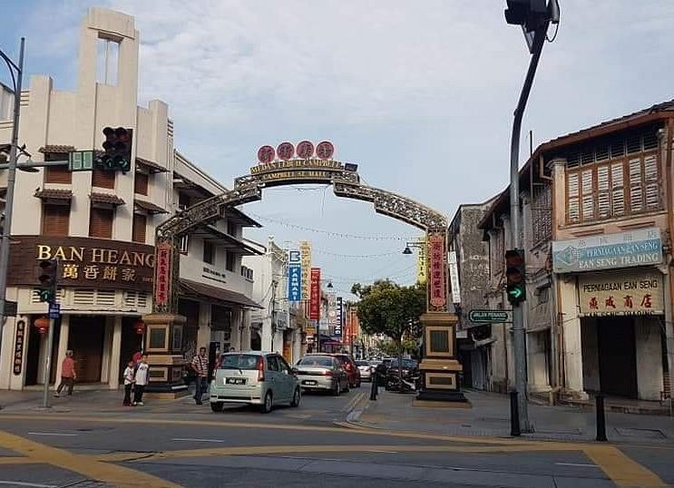 China Town & Little India Tour - Luxperia