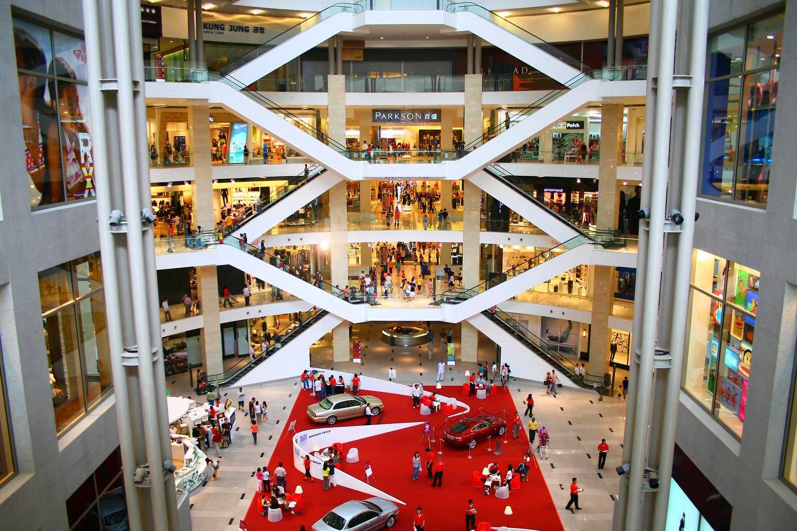 Pavilion Kuala Lumpur - Luxperia