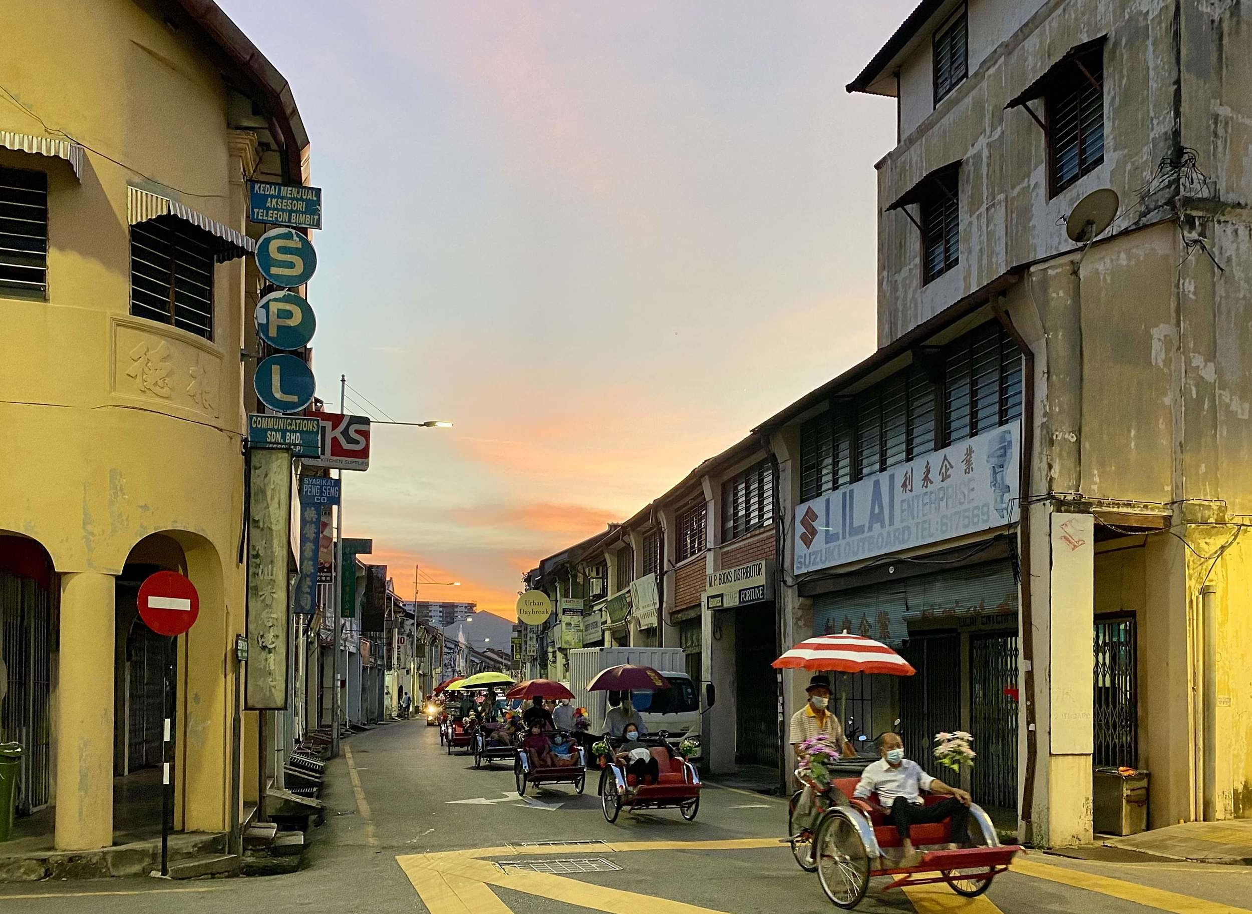 Street Old Town in GeogreTown Penang - Luxperia Travel