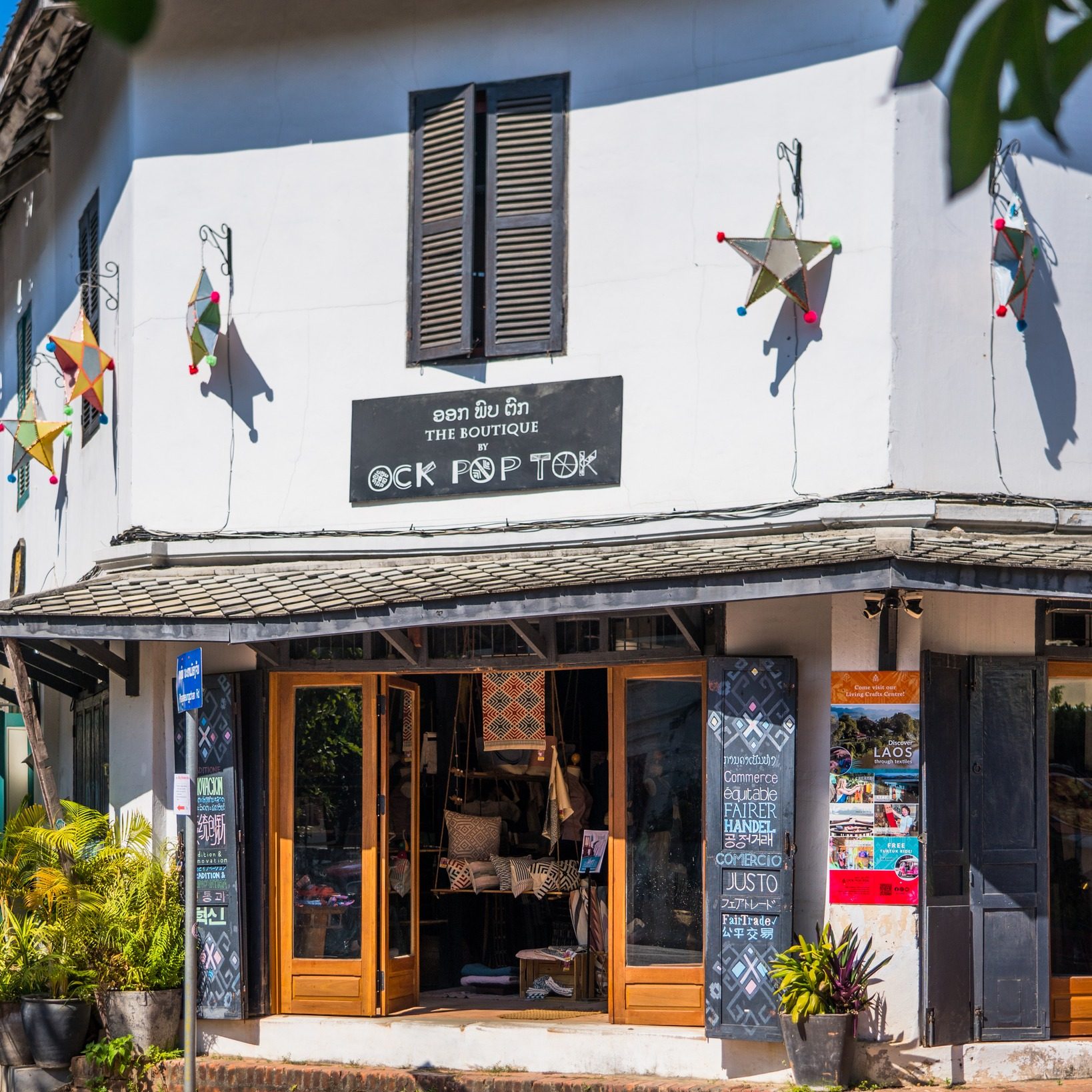 ocktoptok-luangprabang-luxperia