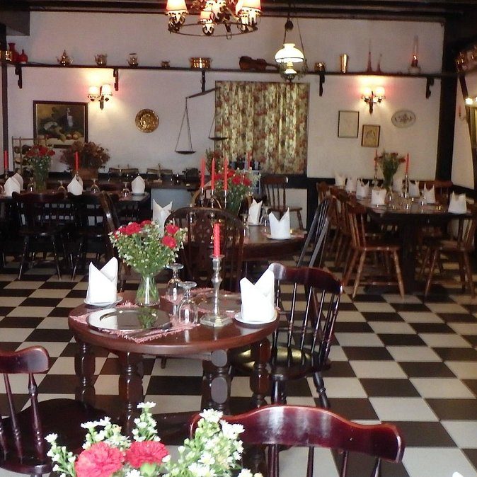 the-smokehouse-hotel-cameron-luxperia