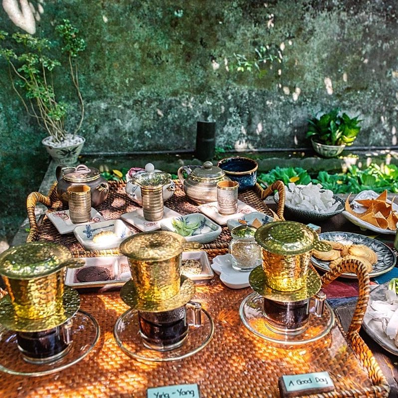 Reaching-Out-Cafe-Hoi-An-luxperia