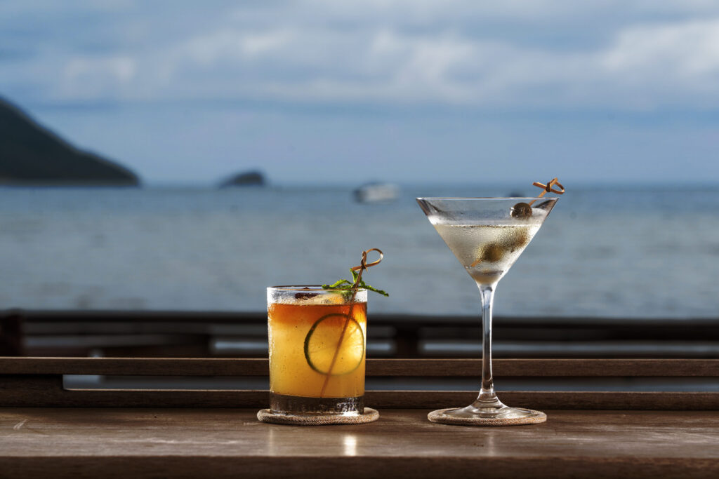 Splash-Bar-scaled